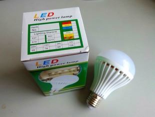 LED塑料球泡A款 Led塑料球泡燈 節(jié)能燈泡 Led球泡 正白 3W5W7W9W12W15W led燈泡圖片|LED塑料球泡A款 Led塑料球泡燈 節(jié)能燈泡 Led球泡 正白 3W5W7W9W12W15W led燈泡產(chǎn)品圖片由中山市古鎮(zhèn)澤坤照明電器廠公司生產(chǎn)提供-